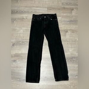 Levi’s Men Black 505 Straight Fit Jeans Size 32x34 Pants